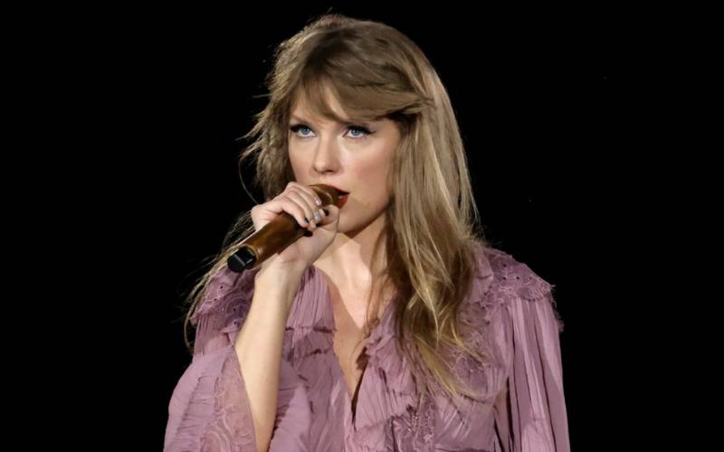 Taylor Swift’s bold album cover divides fans