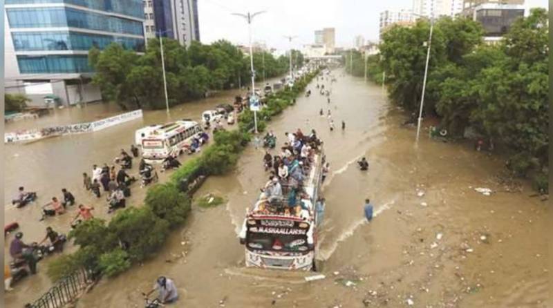 Celebrities voice their concerns over disaster mismanagement in Karachi