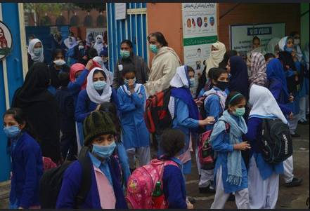 45% pass as Lahore Board announces 9th class result