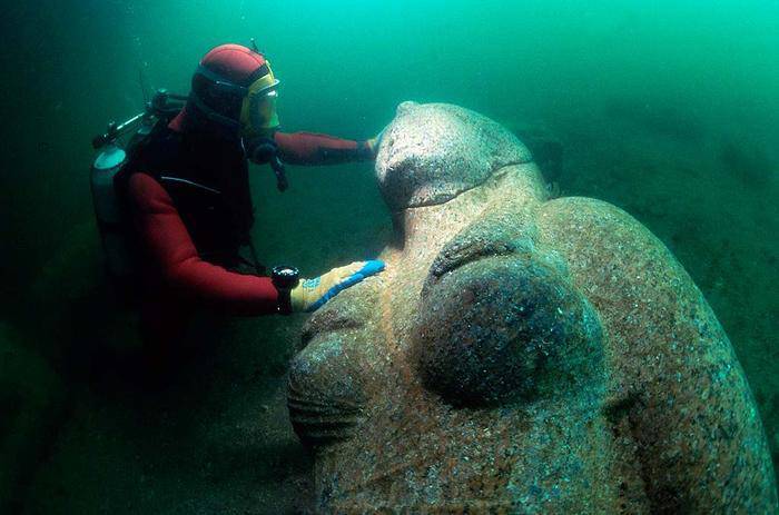 Egypt reveals 2,000-year-old ruins discovered in Alexandria waters