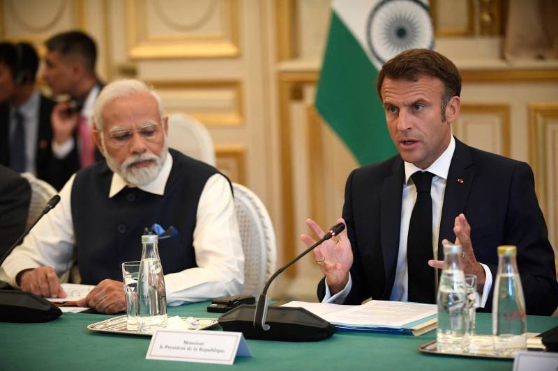 Indian, French leaders agree to strengthen 'strategic partnership'