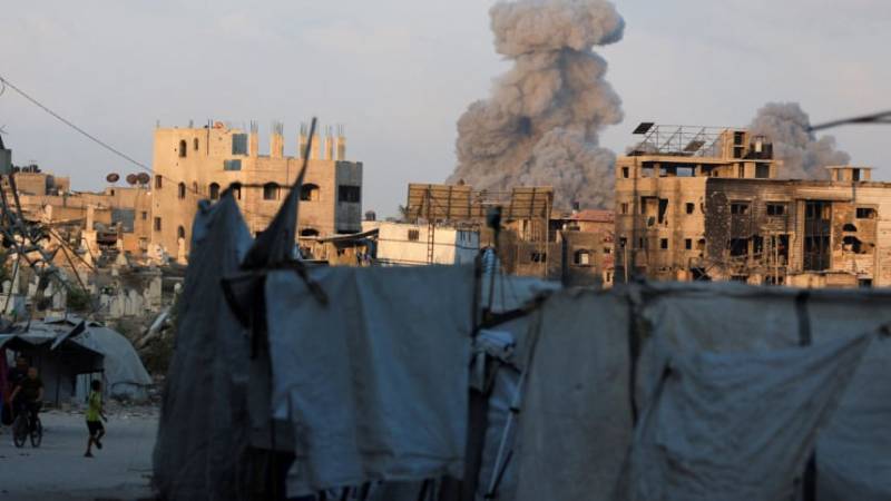 Israel pounds Gaza City as military takes first moves in offensive