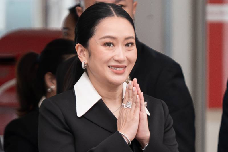 Suspended Thai PM in court for case seeking her ouster