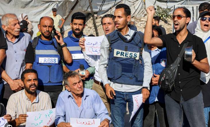 US senators push for improved press access in Gaza