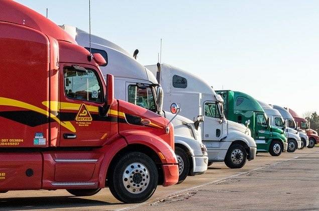 US abruptly stops visas for foreign truck drivers