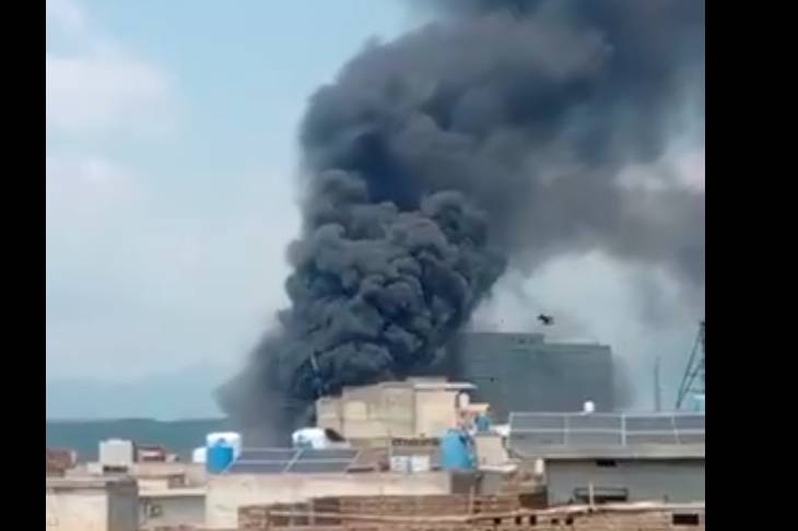 Fire breaks out in Islamabad commercial plaza