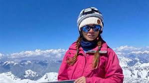 Kyrgyzstan mission to rescue Russian climber suspended
