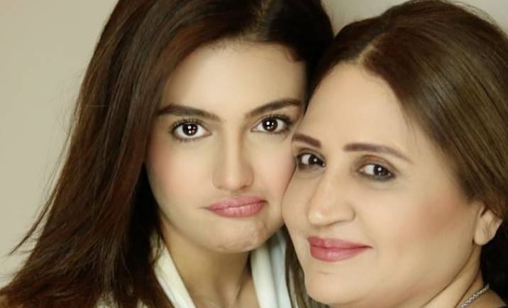 Zara Noor Abbas follows Mahira in praising Asim Raza