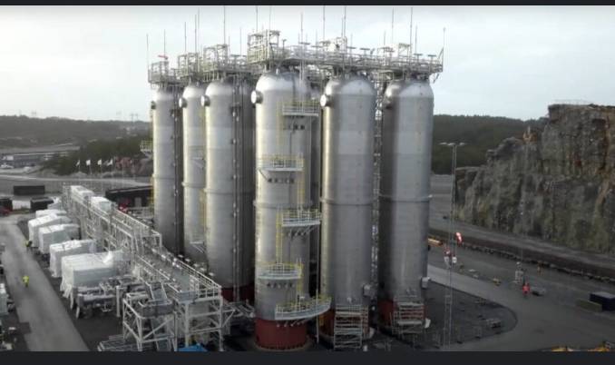 World's first commercial CO2 'graveyard' opens in Norway