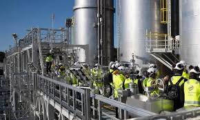 World's first commercial CO2 'graveyard' opens in Norway