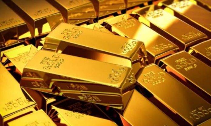Gold prices in Pakistan up by Rs900 per tola