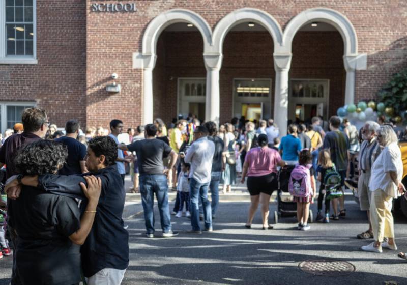 New school year in Washington marked by fear of anti-migrant raids
