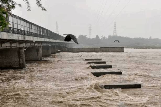 High flood in Sutlej near Kasur: Right Retired Embankment to be breached