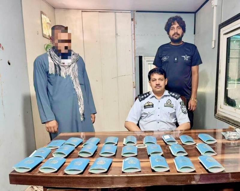 FIA foils passport smuggling bid at Torkham border