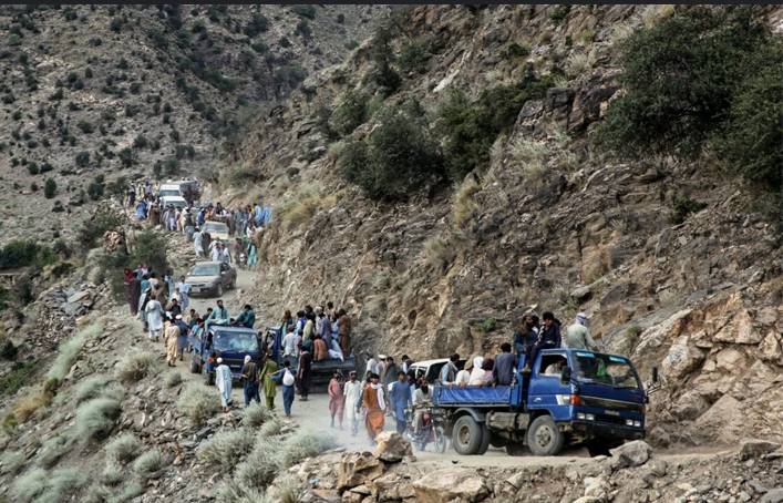 Searchers retrieve bodies as Afghan quake toll expected to rise
