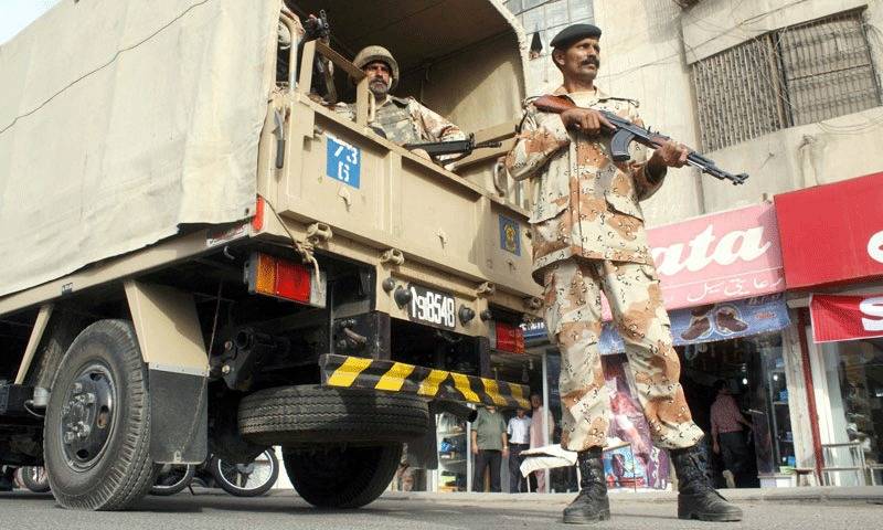 Rangers arrest notorious criminal ‘Munna Dancer’ in Karachi’s Machar Colony