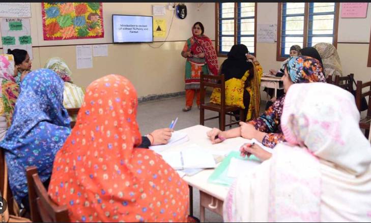 Afternoon schools’ teachers in Punjab awaiting salaries for six months