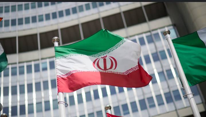 EU top diplomat holds nuclear talks with Iran as sanctions loom