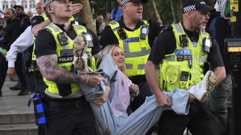 UK police arrest hundreds in latest Palestine Action demo