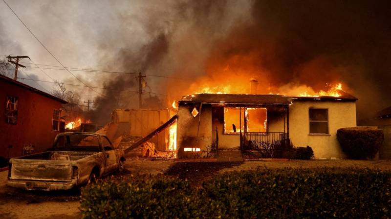 Wildfires break out in Portugal, Spain