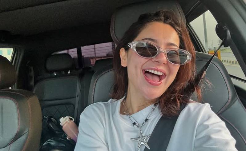 Hania Aamir melts hearts with car selfies after carefree bike ride backlash