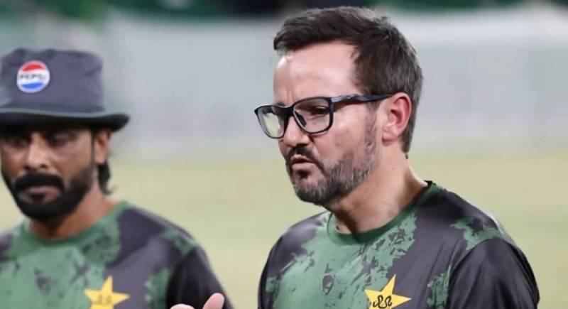 Tri-series win confidence builder for Pakistan, says coach Hesson