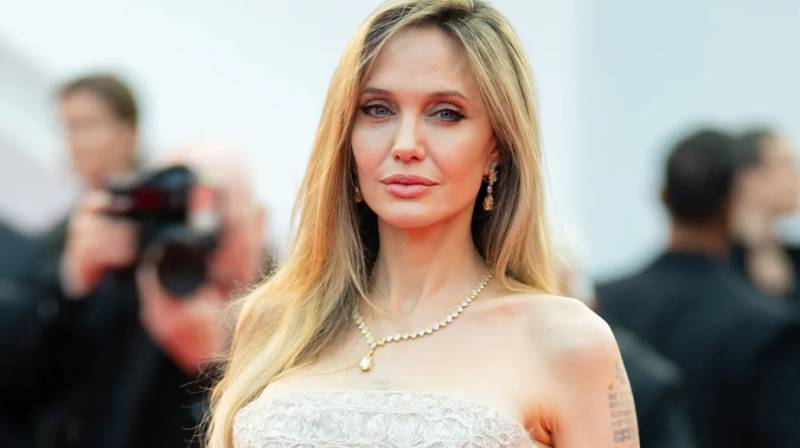 Angelina Jolie breaks down at TIFF