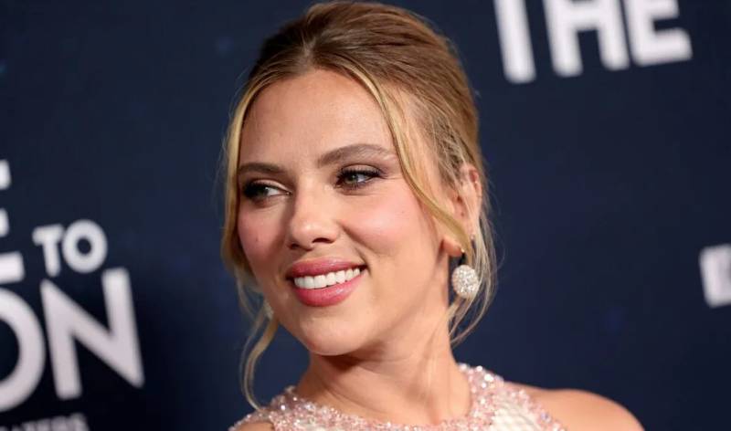 Scarlett Johansson stuns at TIFF 2025