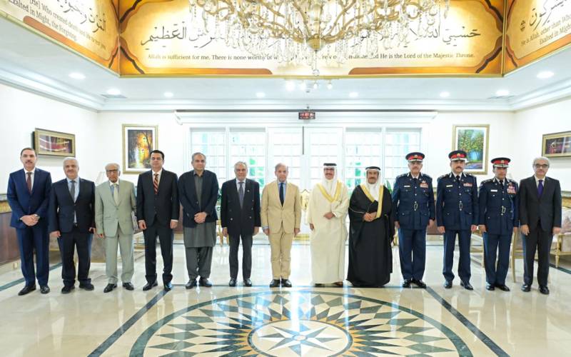  Bahrain Interior Minister calls on PM Shehbaz to discuss bilateral cooperation