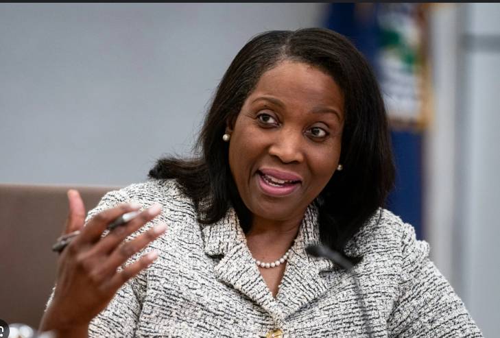US judge blocks Trump from firing Fed Governor, for now