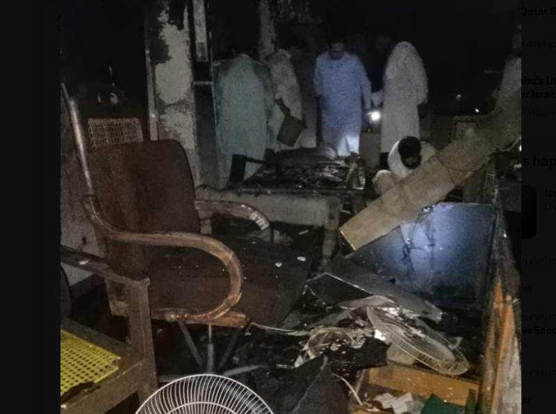Armed men set bank on fire after looting it in Lakki Marwat