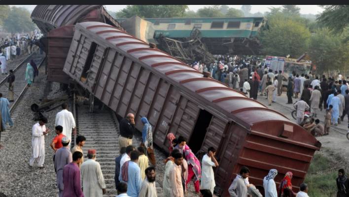 Driver dies as goods trains collide in Renala Khurd