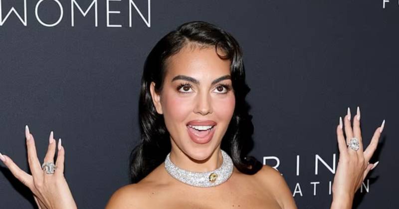 Georgina Rodriguez flaunts $3m engagement ring from Cristiano Ronaldo at Kering gala