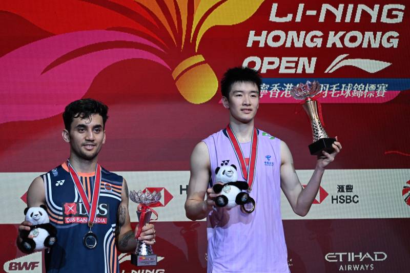 Badminton star Li leads all-China sweep at Hong Kong Open