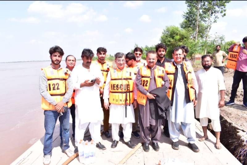 OIC-COMSTECH Launches Relief Operation in flood-hit areas of Pakistan