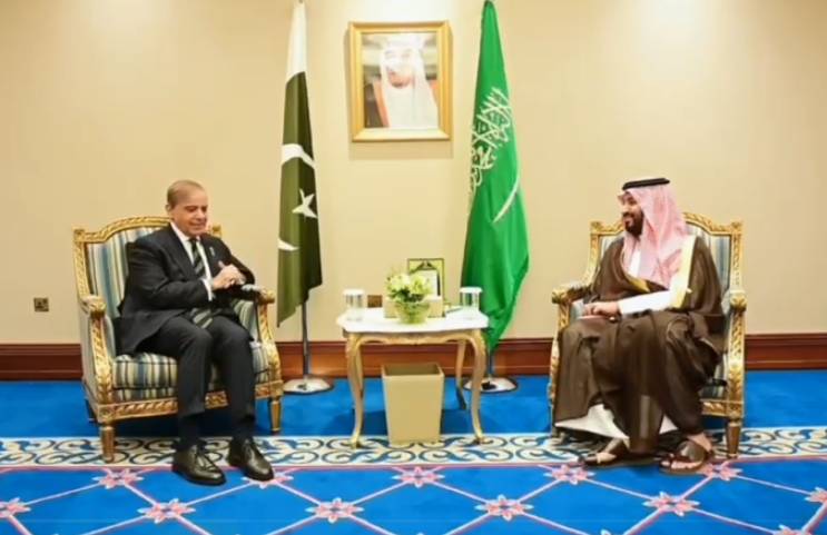 PM Shehbaz, Prince Mohammed bin Salman discuss regional situation 