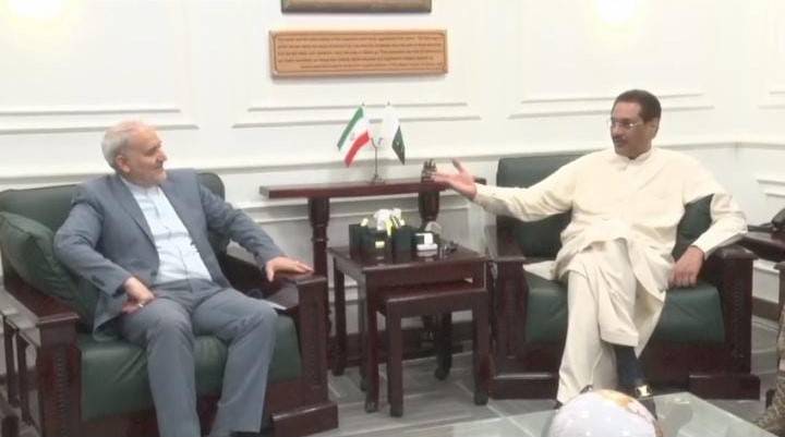 Pak-Iran vow to boost defense and economic cooperation