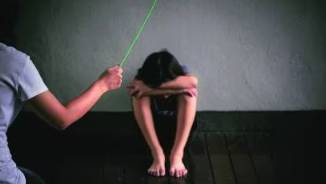 Teachers brutally torture minor child and mother in Karachi 
