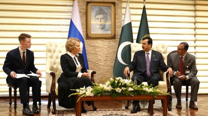 Gilani invites Russian Speaker to International Speakers Conference