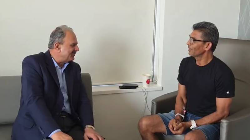 Pakistan Cricket team manager pays visit to injured Sri Lankan umpire