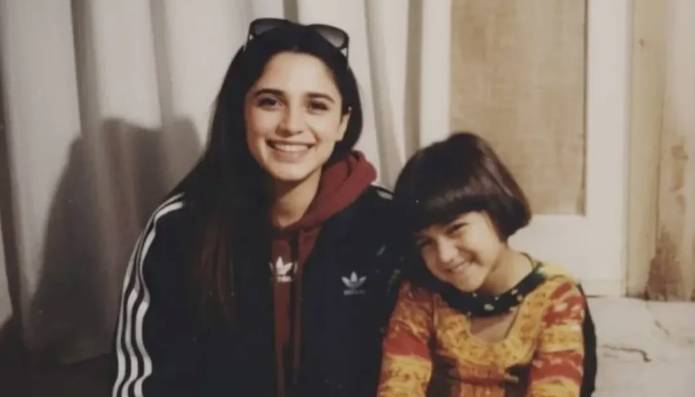 Aima Baig gets emotional over fan-made nostalgic photo