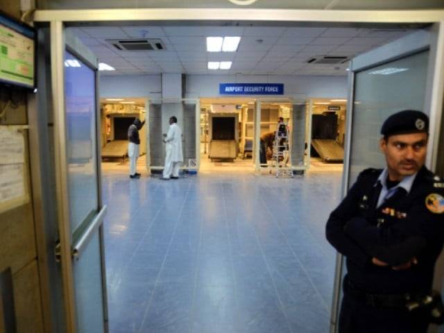 FIA busts fake family plot at Islamabad Airport