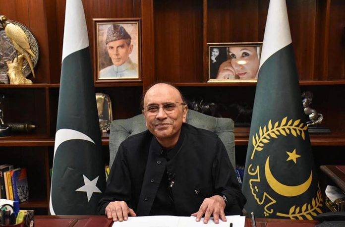 President Zardari urges world to prioritize dialogue and development over conflict