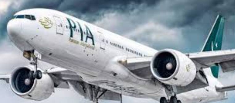 Technical fault in PIA flight leaves passengers stranded at Karachi airport for day