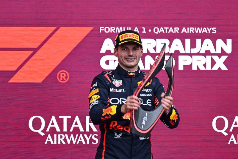 Singing Sainz celebrates 'life lesson' with landmark Baku podium