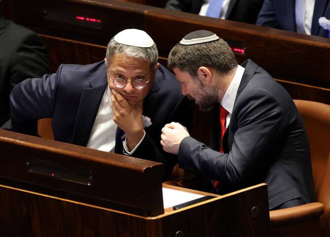 Two Israeli far-right ministers urge West Bank annexation 