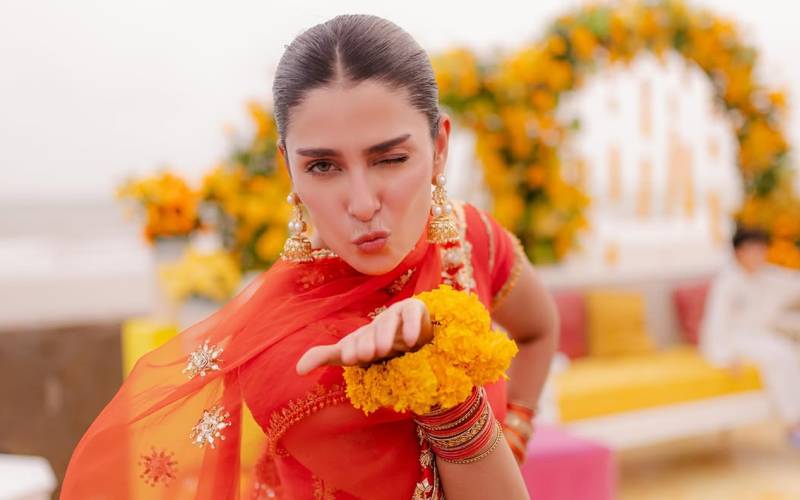 Ayeza Khan shares adorable moments from her brother’s Mayun