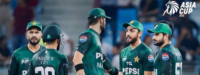 Pakistan team arrive in Abu Dhabi for Asia Cup clash against Sri Lanka