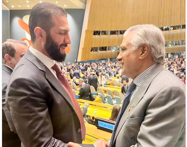 Ishaq Dar holds talks with Syrian president