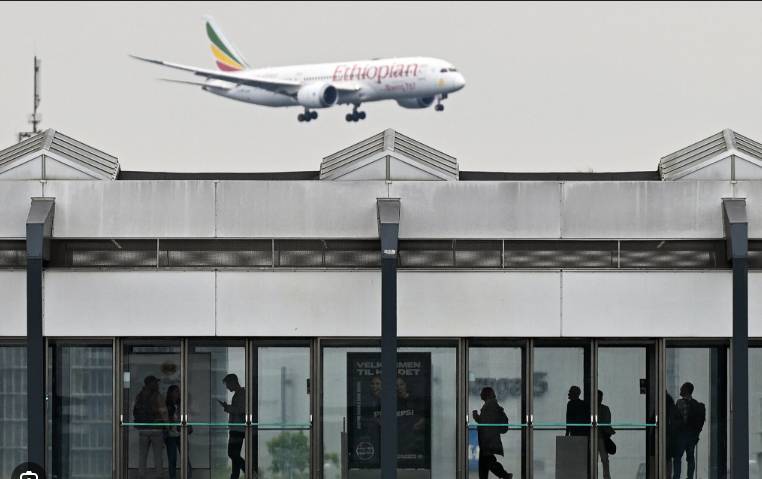 Copenhagen, Oslo airports reopen after drone sightings